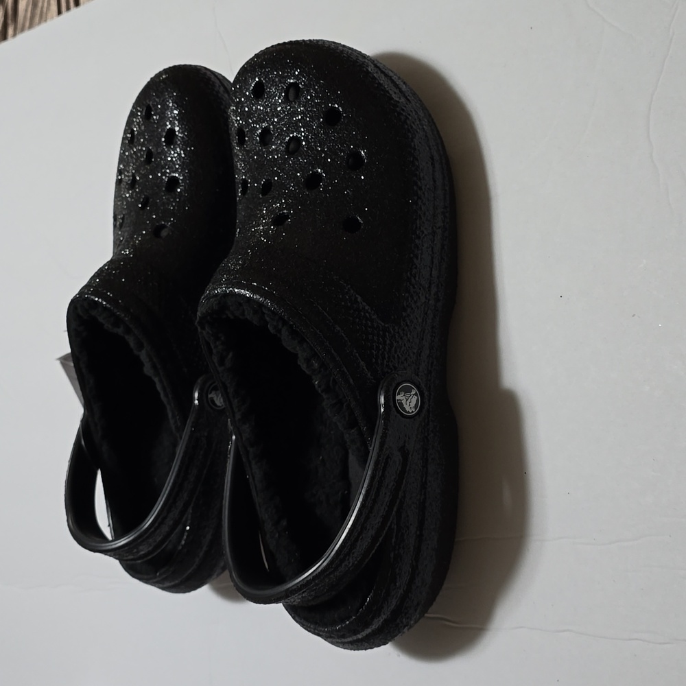 Crocs - Picture 2 of 7